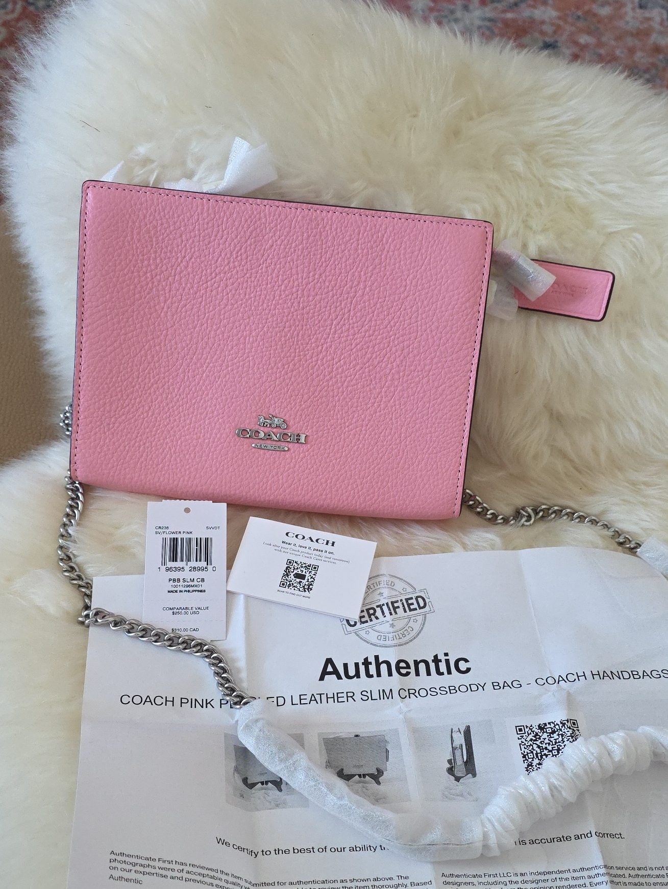 Adorable Nwt Coach Flower Pink Pebbled Leather Slim Crossbody Bag